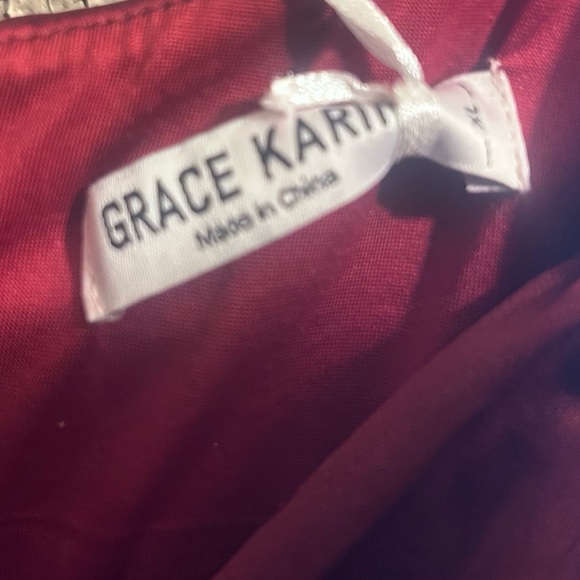 Chic Sleeveless Burgundy Mini Dress - Picture 3 of 3